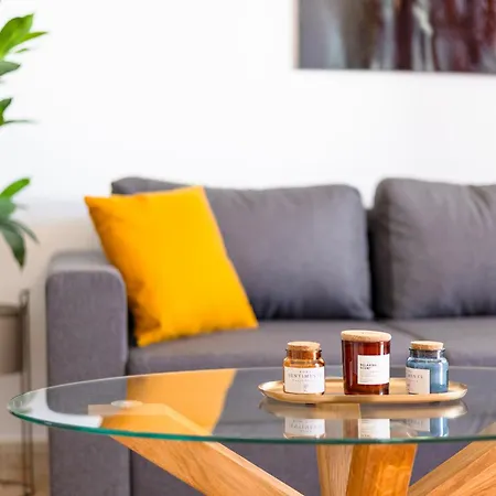 Luxury With Terrace, Pool & Wellness Apartment